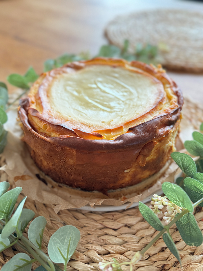 Der Beste und cremigste Käsekuchen ohne Boden Rezept: In 15 Minuten vorbereitet 2 Der cremigste Käsekuchen ohne Boden: In 15 Minuten bereit für den Ofen!
Cremiger Käsekuchen ohne Boden in 20er Form