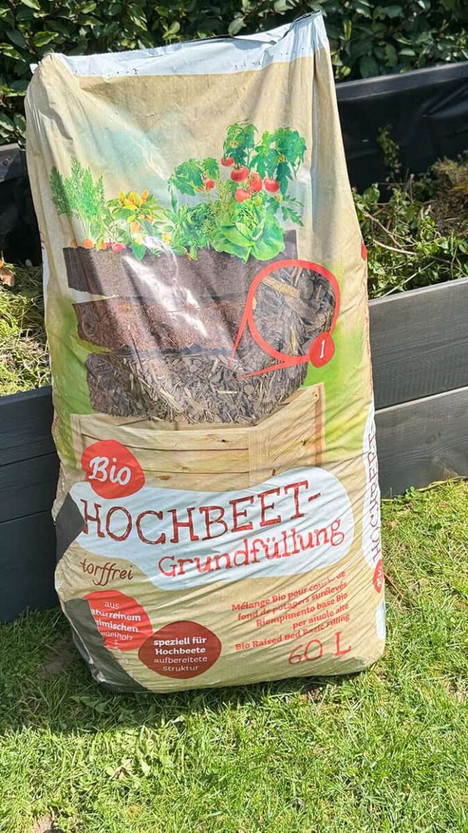 Hochbeet selber bauen mit Upyard: In 5 einfachen Schritten wächst dein eigener Gemüsegarten 7 Grundfüllung