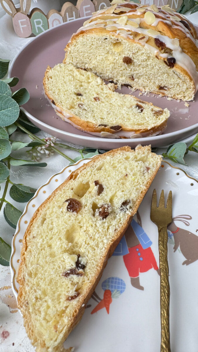 Unglaubliches fluffiges Osterbrot backen: Mit Trockenhefe und Rosinen 100% Einfach 4 Osterbrot backen
