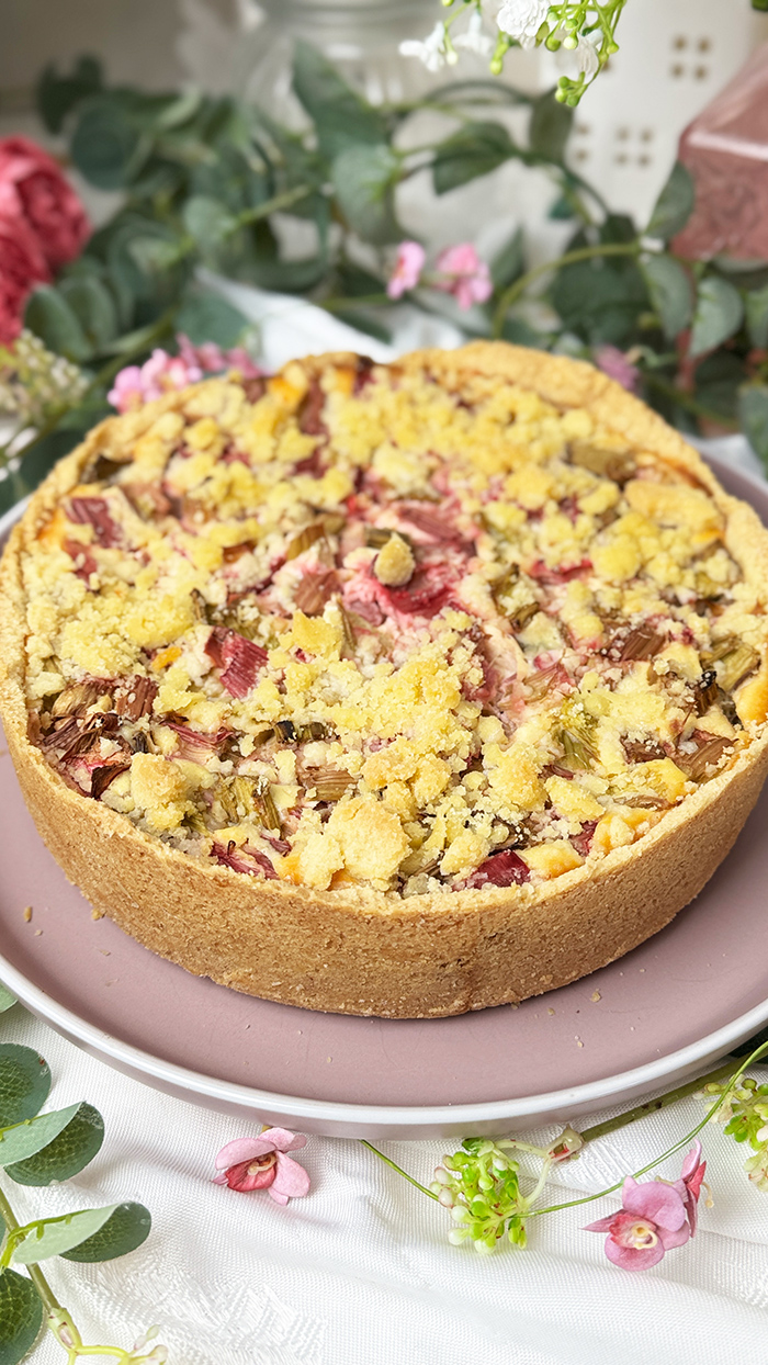 Rhabarber-Käsekuchen mit Streuseln Rezept
