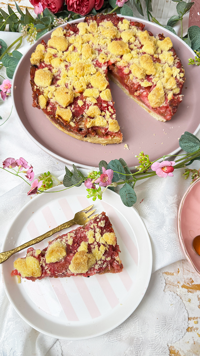 Rhabarberkuchen mit Streusel