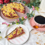 Rhabarberkuchen mit Streusel ganz einfach