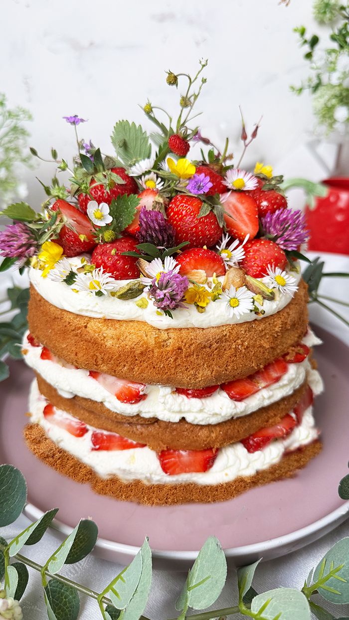 Schwedische Erdbeertorte Rezept / Midsommar-Torte Rezept