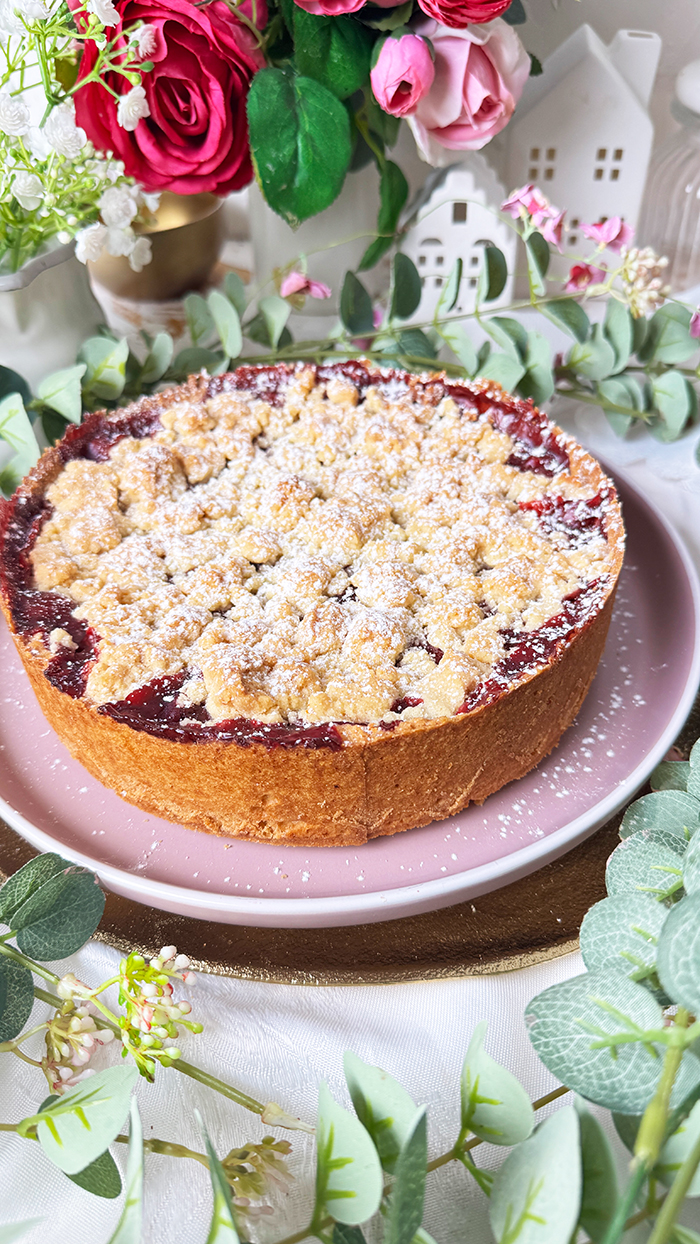 Einfacher Kirschkuchen mit Streuseln wie von Oma
