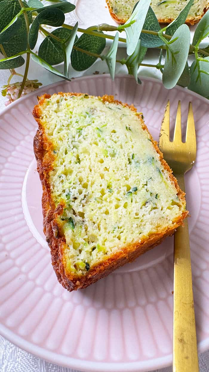 Saftiger Zucchini-Parmesan-Kuchen Rezept