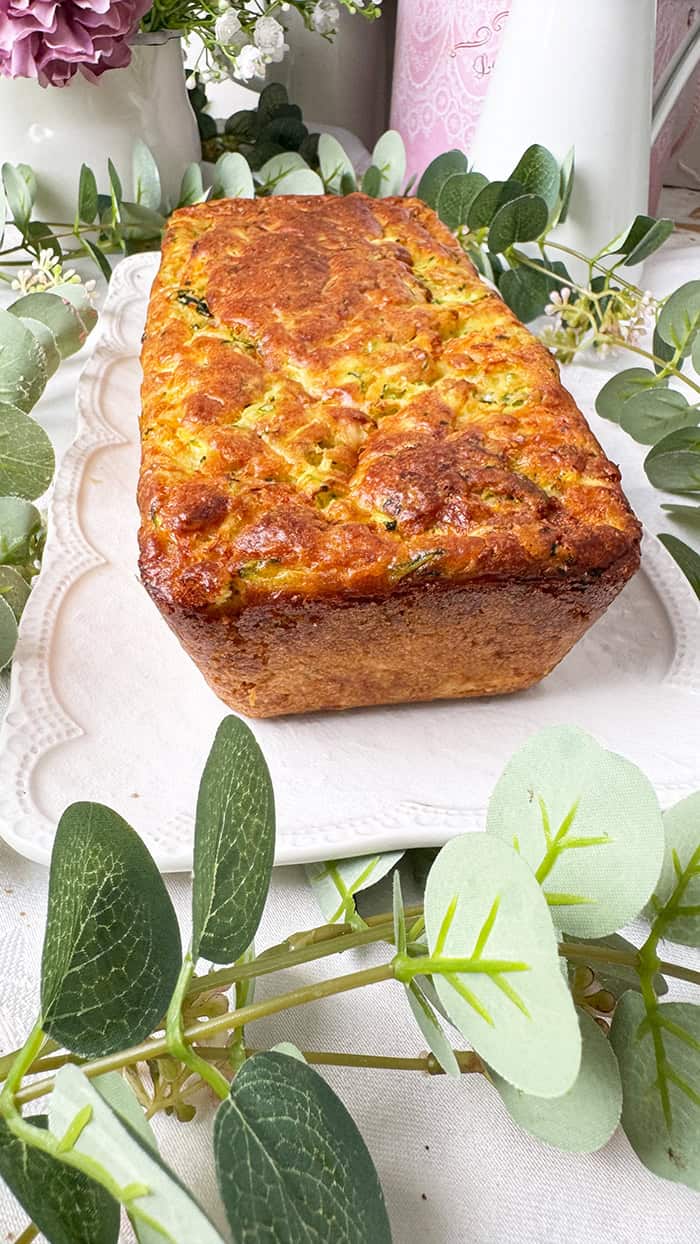 Saftiger Zucchini-Parmesan-Kuchen Rezept
