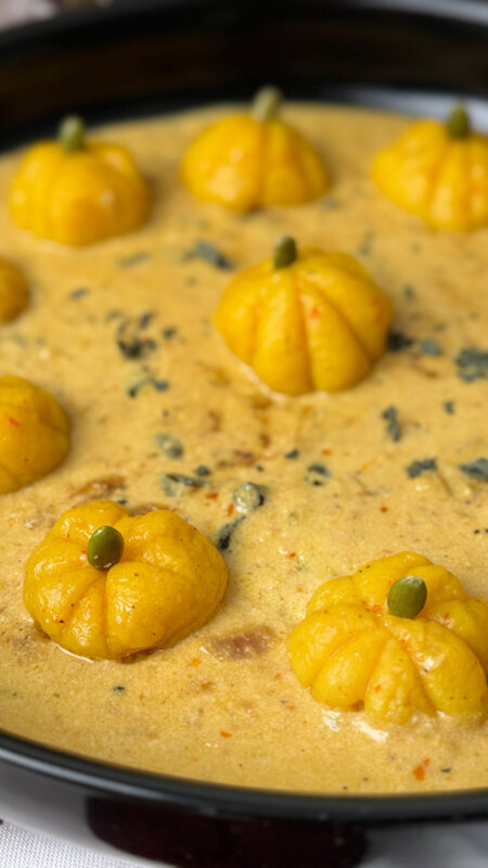 Kürbis-Gnocchi in cremiger Parmesan-Salbei-Sauce: 1 A einfaches Herbstrezept Kürbis-Gnocchi in cremiger Parmesan-Salbei-Sauce: 1 A einfaches Herbstrezept