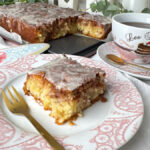 Zimtschnecken Kuchen mit Apfel Rezept 03