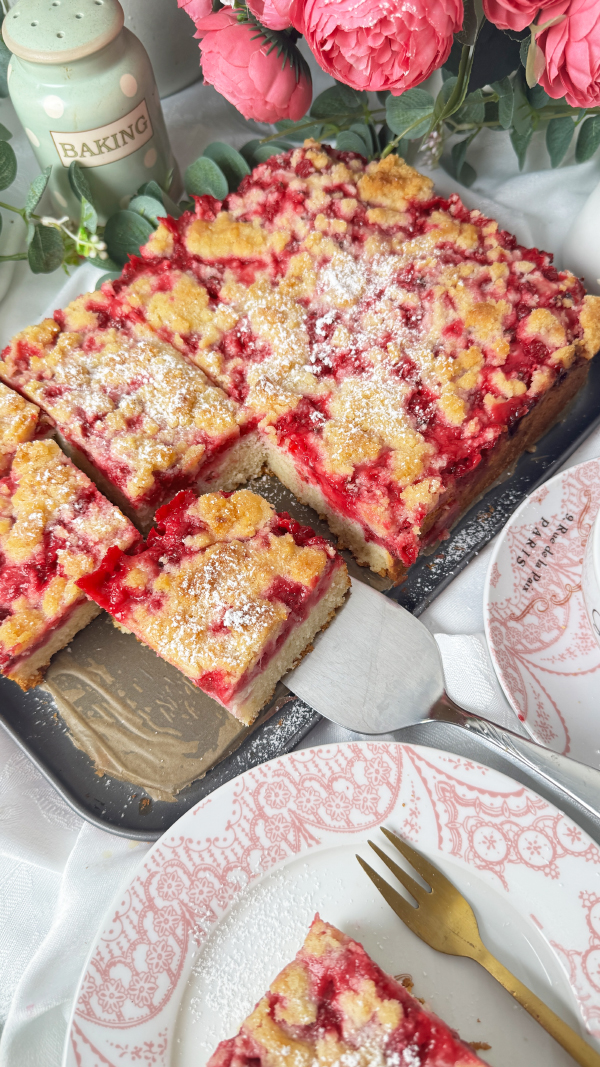 Saftiger Johannisbeerkuchen vom Blech mit Streuseln, Omas Rezept mit Quark-Öl-Teig 7 Johannisbeerkuchen vom Blech mit Quark-Öl-Teig