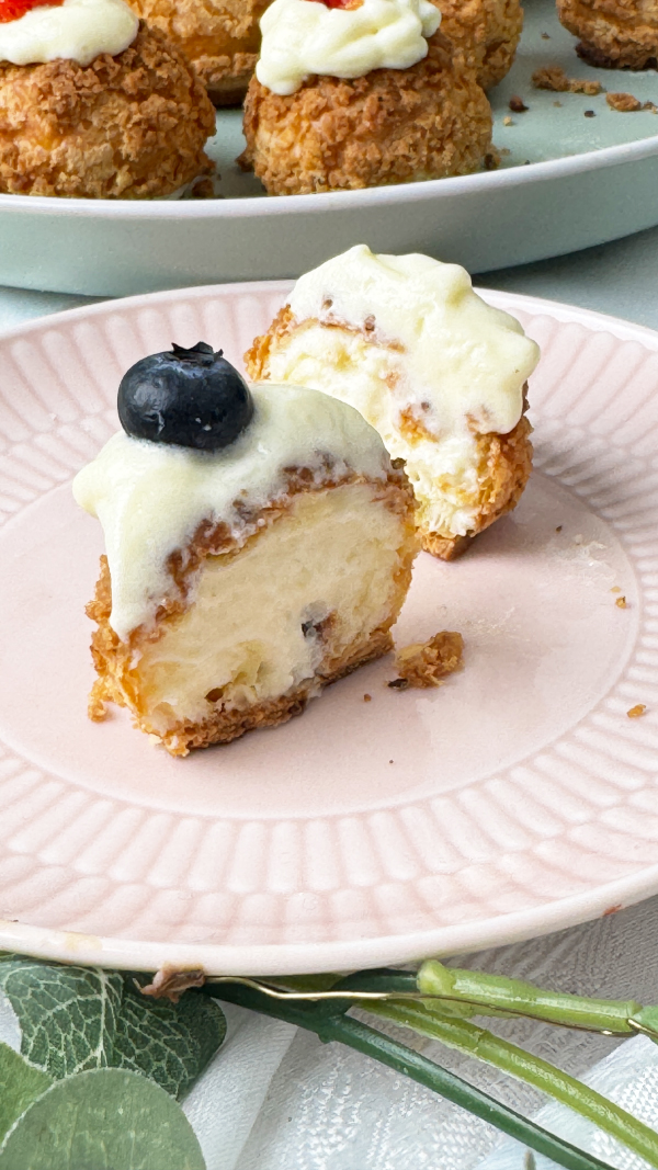 Choux au Craquelin mit Vanillecreme, knusprig & cremig 6 Choux au Craquelin mit Vanillecreme, knusprig & cremig 2