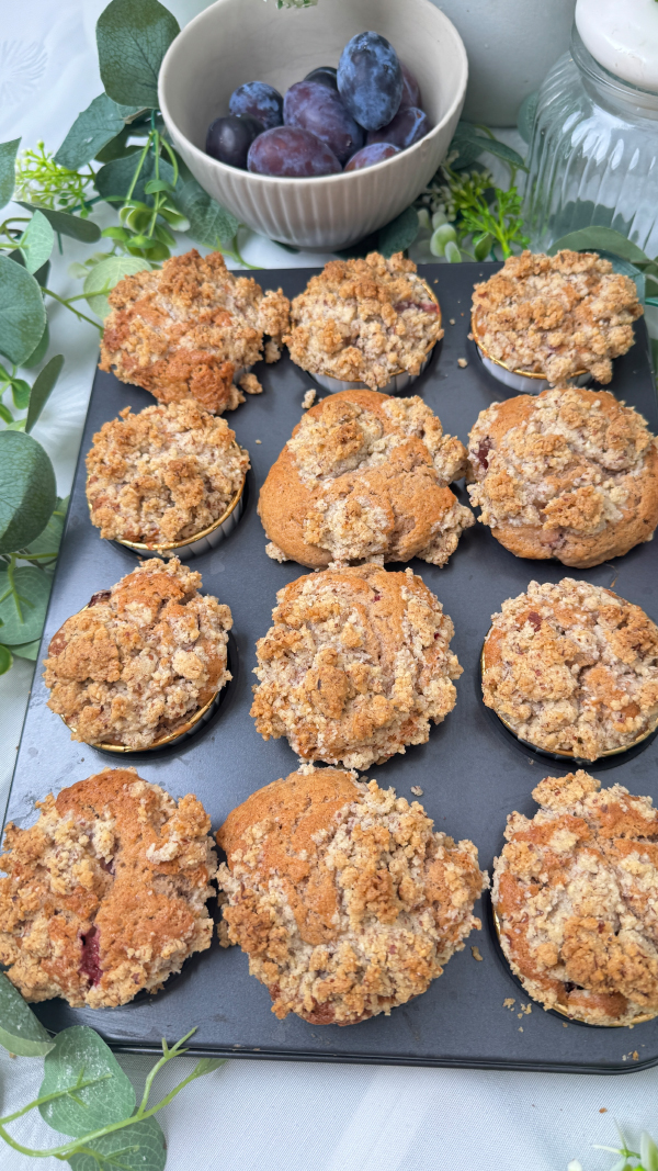 Zwetschgen-Muffins mit Streuseln, saftig und einfach 6 Zwetschgen-Muffins mit Streuseln, saftig und einfach 5