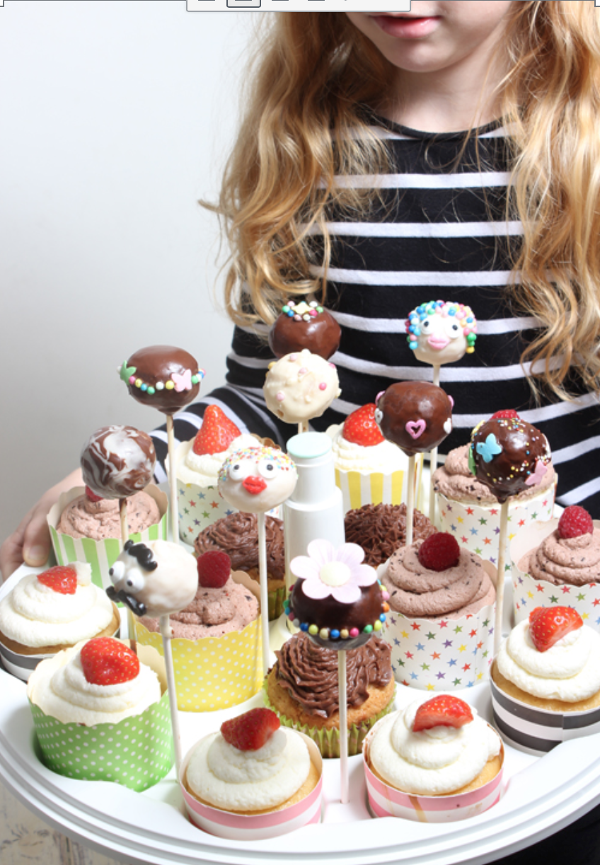 Cake pops-kuchen am stiel & emsa mybakery falt-partybutler unterwegs 6 Cake pops-kuchen am stiel