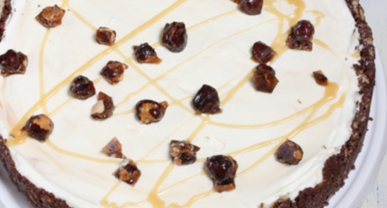 Mega leckere karamellmoussetorte mit schoko-knusperboden