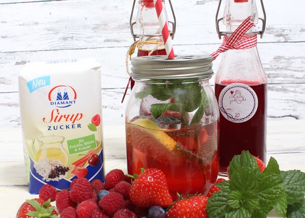 Diamant Sirupzucker Erdbeer Waldfrucht Sirup 4 bearbeitet 1