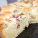 IMG Rhabarber Rührkuchen mit Flammericreme 1