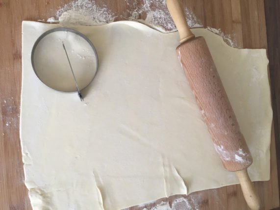 Maids of Honour 3 Zutaten für den perfekten Genuss: Knusprig, cremig, fruchtig! 7 Maids of Honour: 3 Zutaten für den perfekten Genuss: Knusprig, cremig, fruchtig!