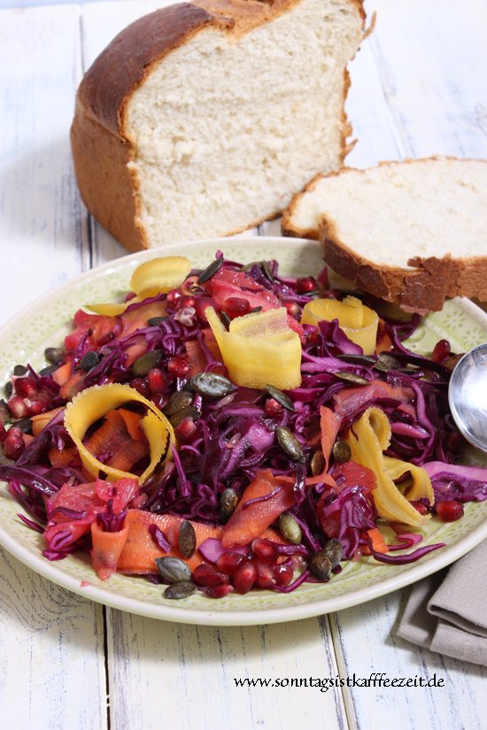 Marinierter Rotkohlsalat mit Kürbiskernen und Vanille Rezept 4