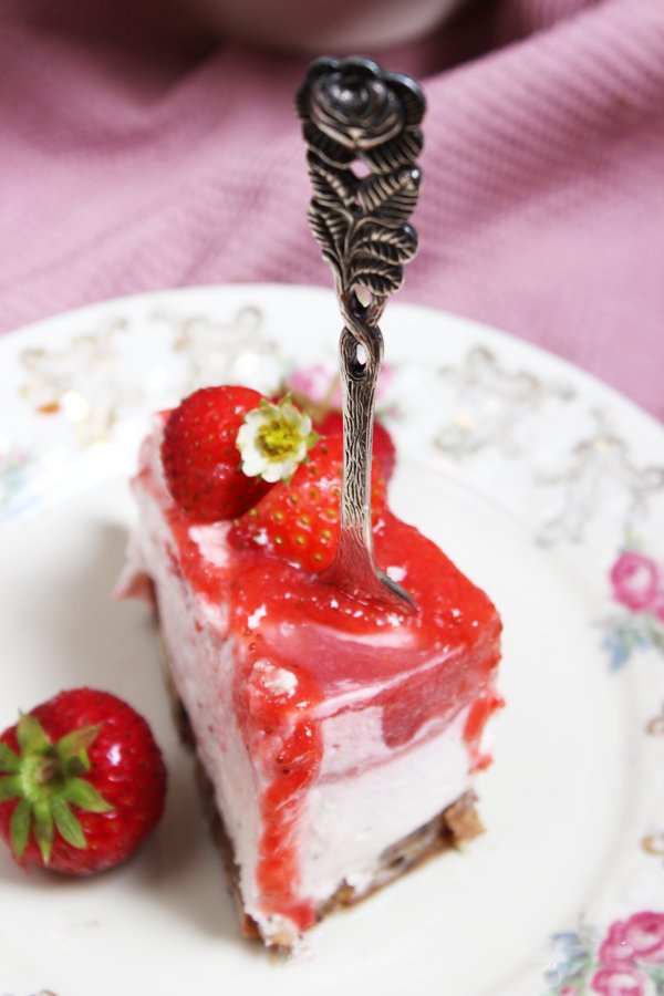 Ein himmlischer American Cheesecake mit Erdbeeren 