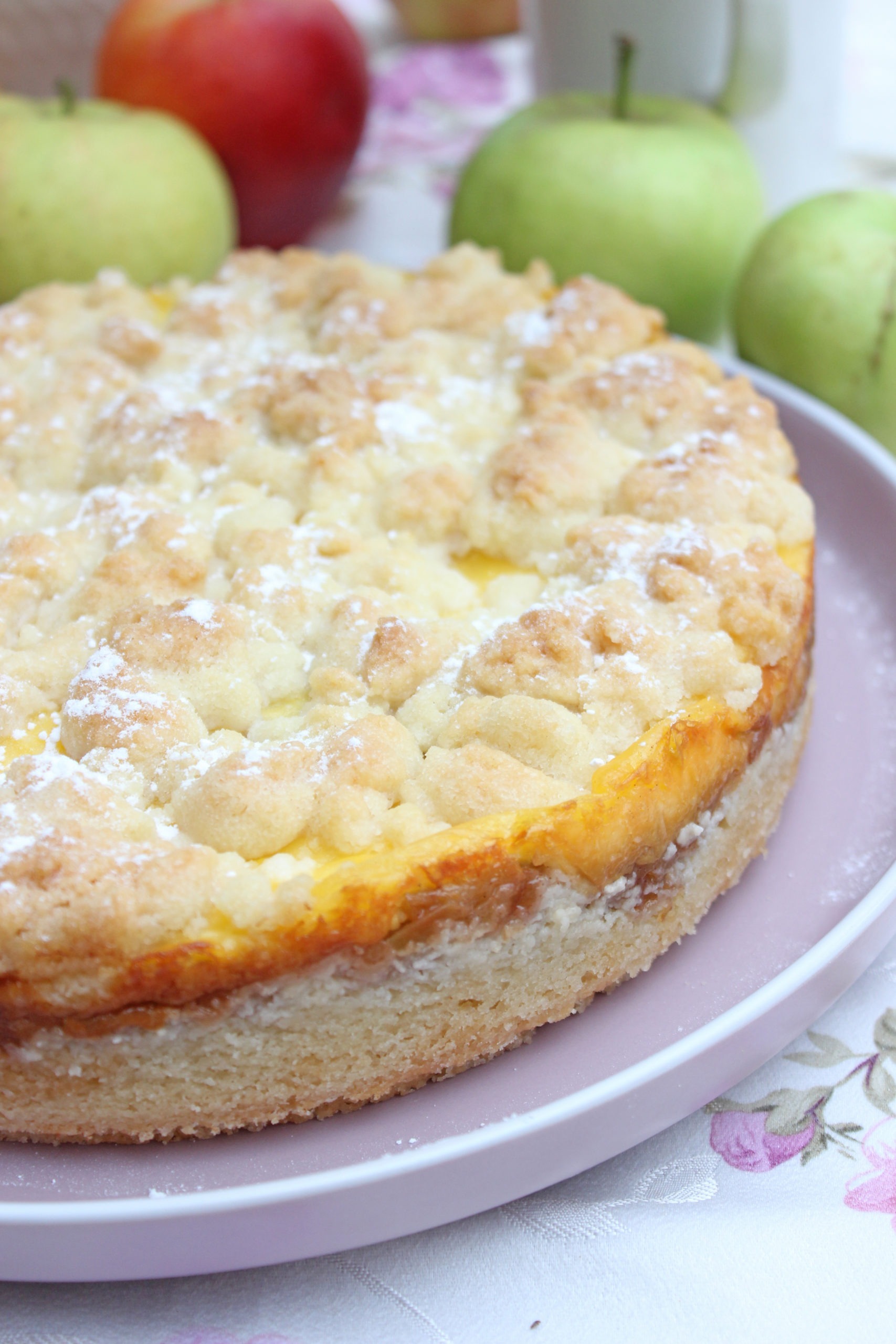 Apfel-Flammeri-Streuselkuchen Rezept