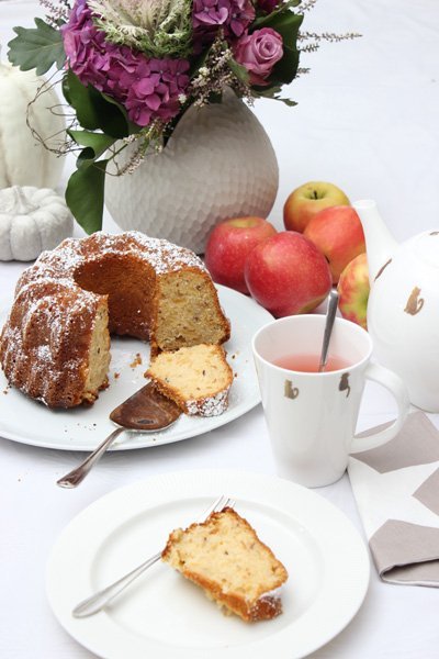 Apfel-Gugelhupf Rezept - saftig und fruchtig | Low Carb und Glutenfrei 13