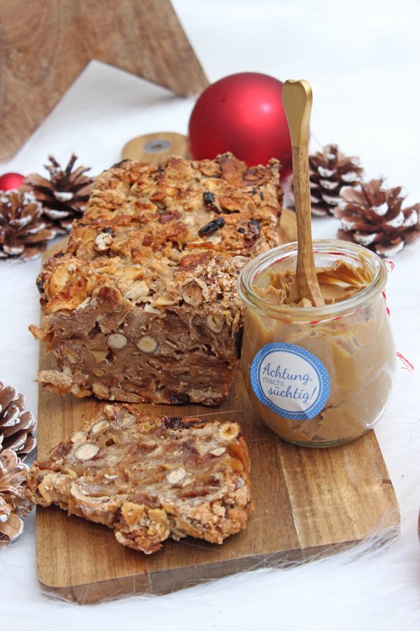 Weihnachtliches Apfelbrot mit Spekulatiuscreme