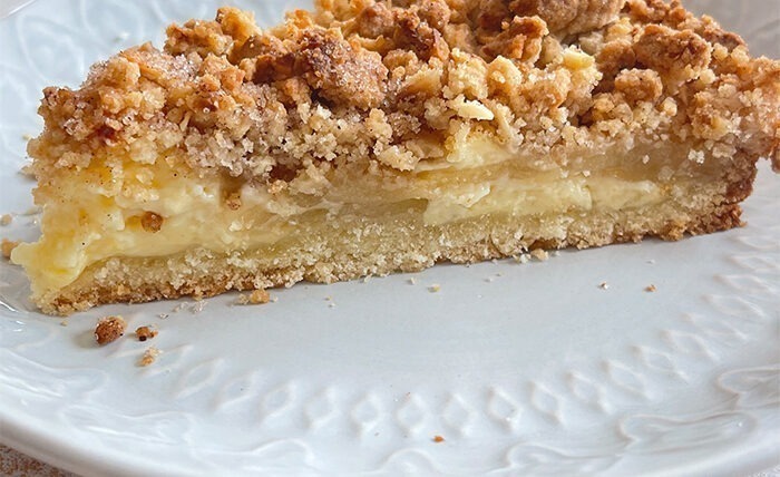 IMG Apfelkuchen mit Vanillecreme und Mandelnstreuseln 06