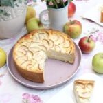 Apfelkuchen mit einer Schmand Sahne Creme Rezept