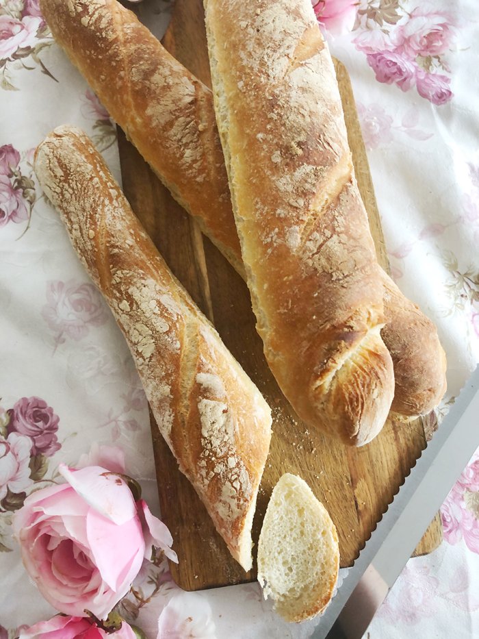 Baguette selbst backen mit Trockenhefe - So einfach geht es