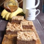 IMG Bananen Streuselkuchen mit Karamellsoße 3