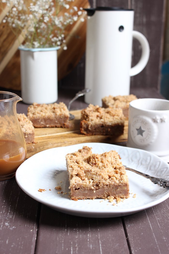 Bananen-walnuss-streuselkuchen mit karamellsoße - super einfach 5 Bananen-walnuss-streuselkuchen mit karamellsoße