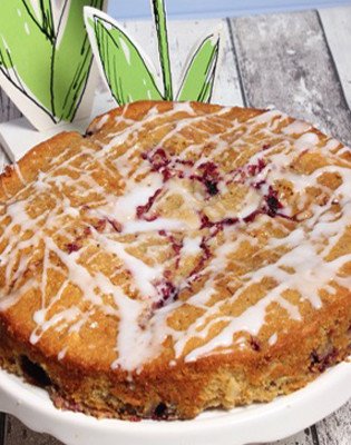 IMG Beeren Limokuchen Lecker Bakery1 315x400