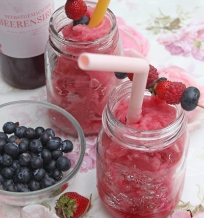 Beeren Slush-Eis selber machen mit und ohne Slush Maschine 5