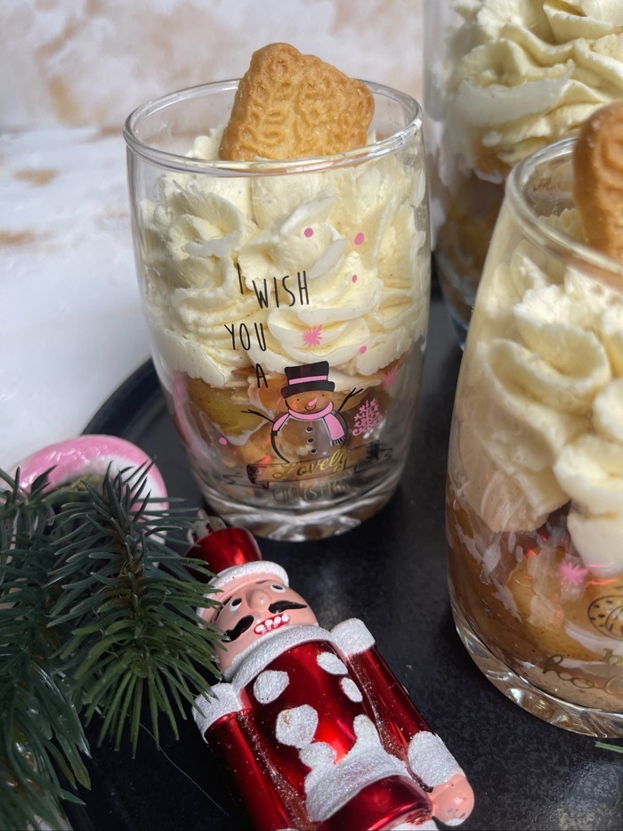 Superleckeres bratapfel-tiramisu winter dessert in 20 minuten