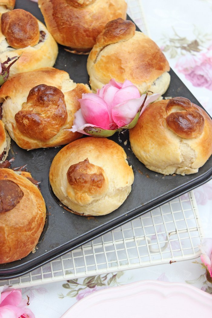 Brioche mit Nutella gefüllt - Wunderbar fluffig 