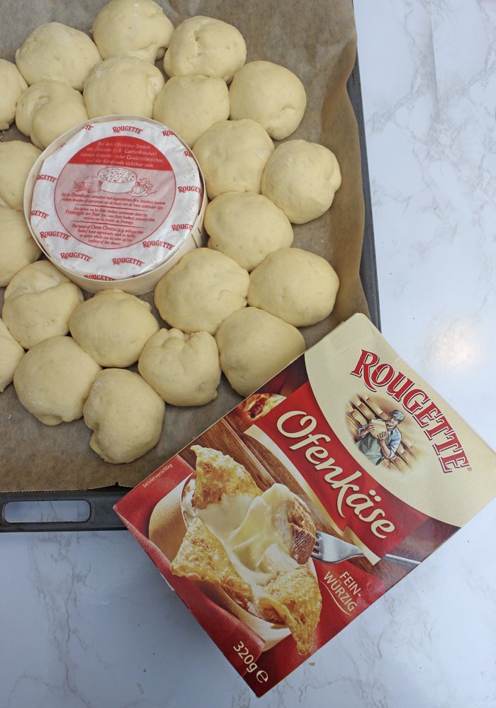 Brotkranz mit Ofenkäse Rezept