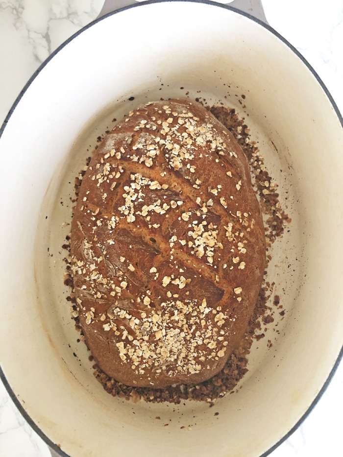 Buttermilchbrot ohne Hefe im Topf gebacken