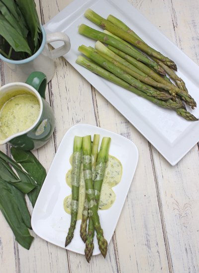 Bärlauch-Hollandaise mit grünem Spargel - "Lecker CO2 Fasten" Aktion 1