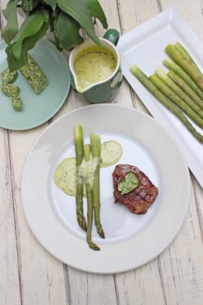 Bärlauchbutter, Steak und Spargel Bärlauchbutter, Steak und Spargel