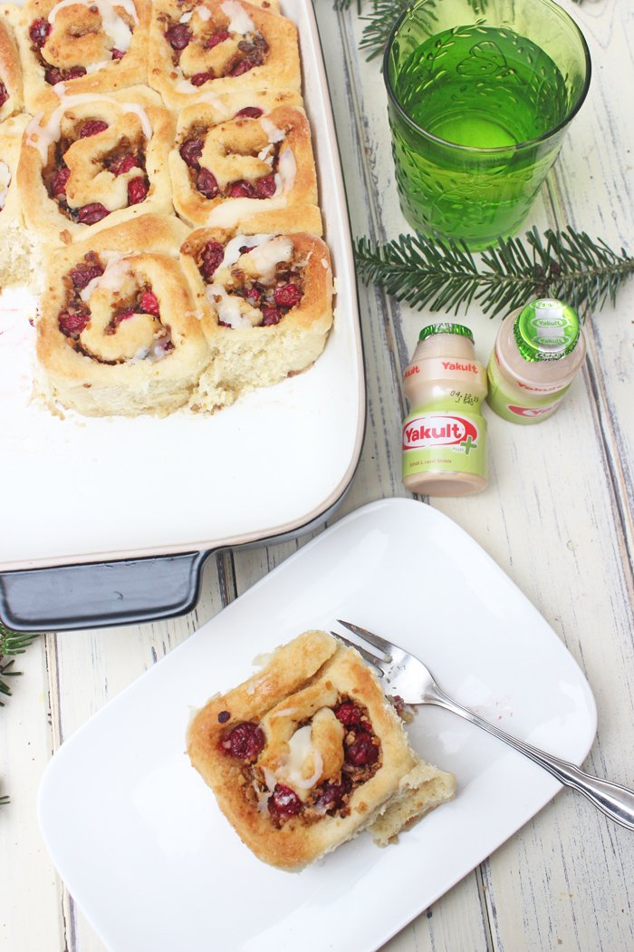 Christmas Cinnamon Rolls UND Adventsstimmung ohne Stress mit Yakult 