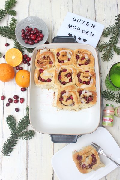 Christmas Cinnamon Rolls UND Adventsstimmung ohne Stress mit Yakult  50