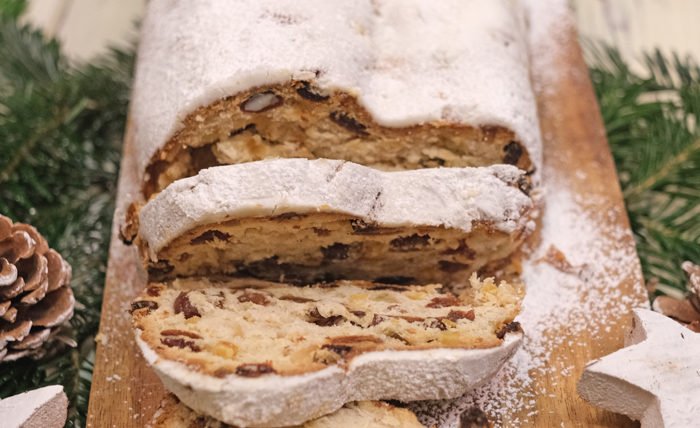 IMG Christstollen Rezept mit Marzipan backen