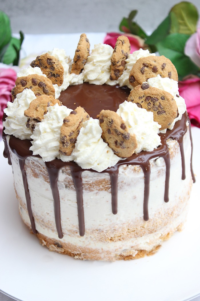 Cookie-Torte mit zartschmelzender Buttercreme und Drip