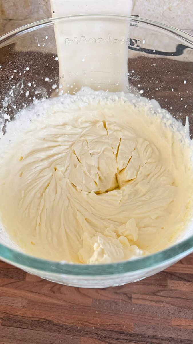 Leckere Heidelbeertorte mit Schokolade: 5 Gründe, warum sie der Star auf jeder Kaffeetafel ist 6 Leckere Heidelbeertorte mit Schokolade: 5 Gründe, warum sie der Star auf jeder Kaffeetafel ist 2