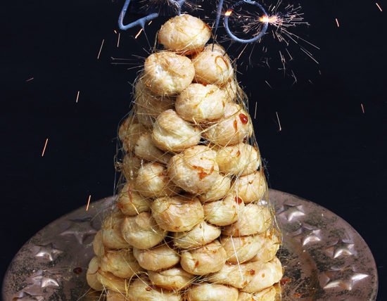 Croquembouche Rezept - Süsse Pyramide - Happy New Year! 3