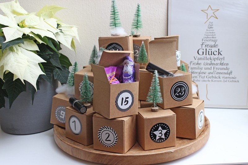 DIY-Adventskalender aus Boxen zum Befüllen - Last-Minute Adventskalender