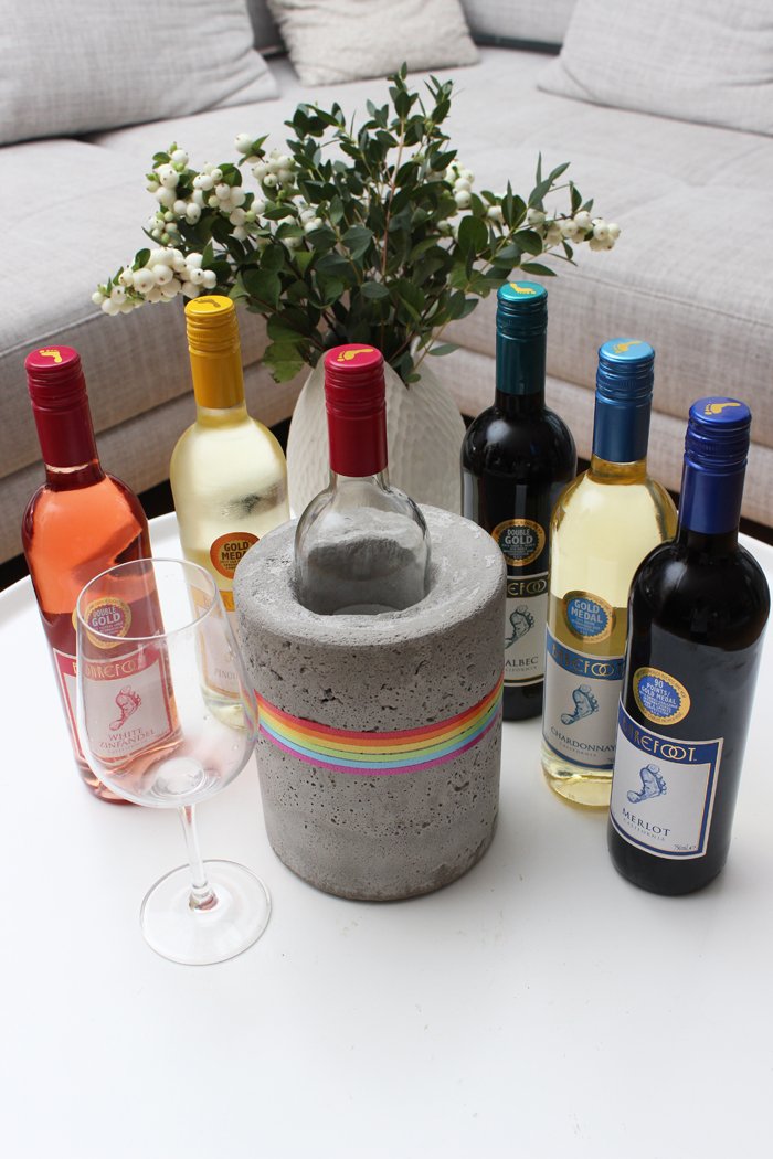 DIY- Beton Weinkühler – „Dress the Rainbow“ mit Barefoot Wine