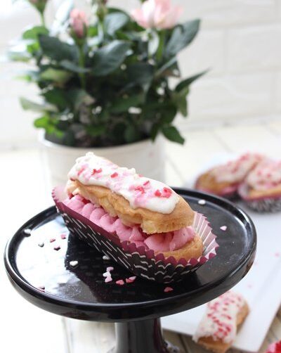 IMG Eclairs mit Erdbeercreme Rezept