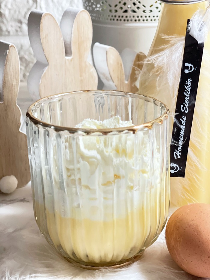 Eierlikör selber machen – 2 Rezepte mit Alkohol und Ohne