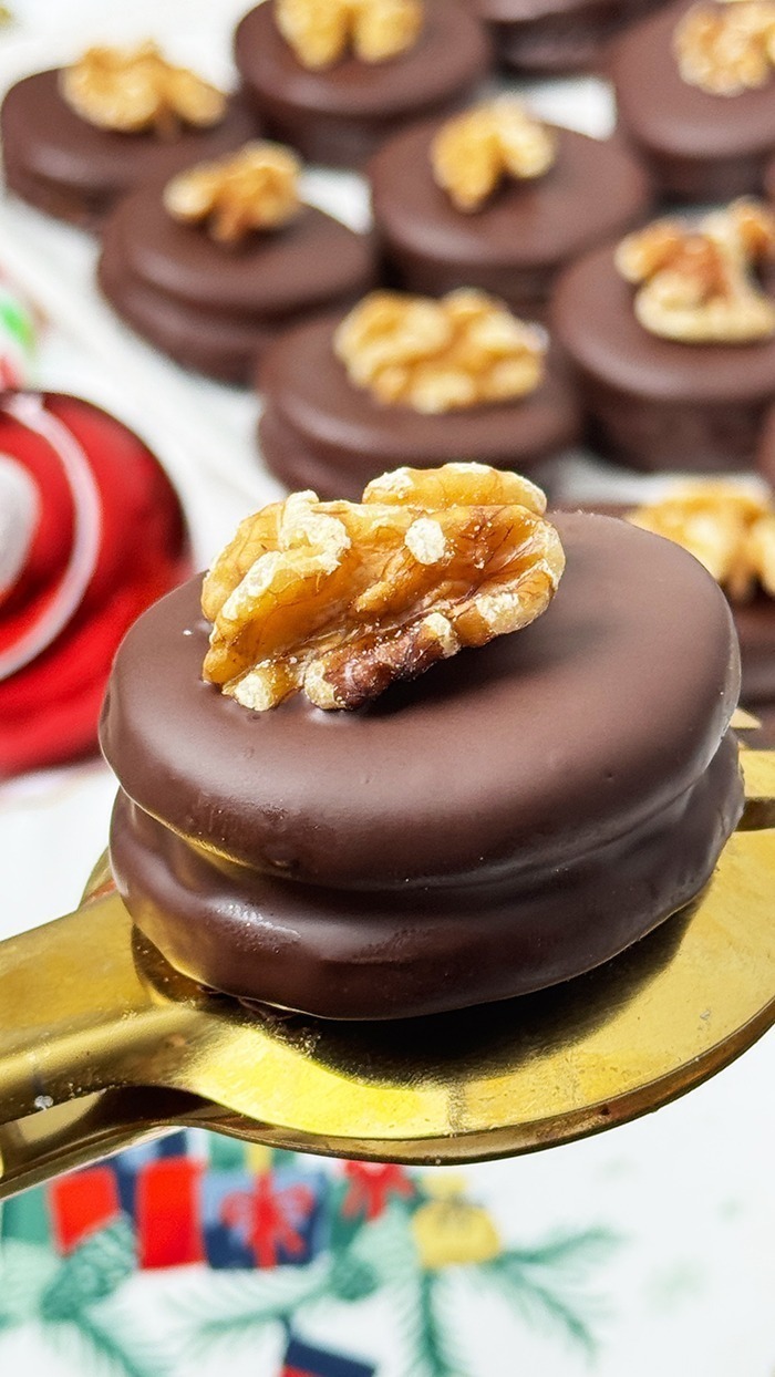 Walnuss-Marzipan-Plätzchen selber backen