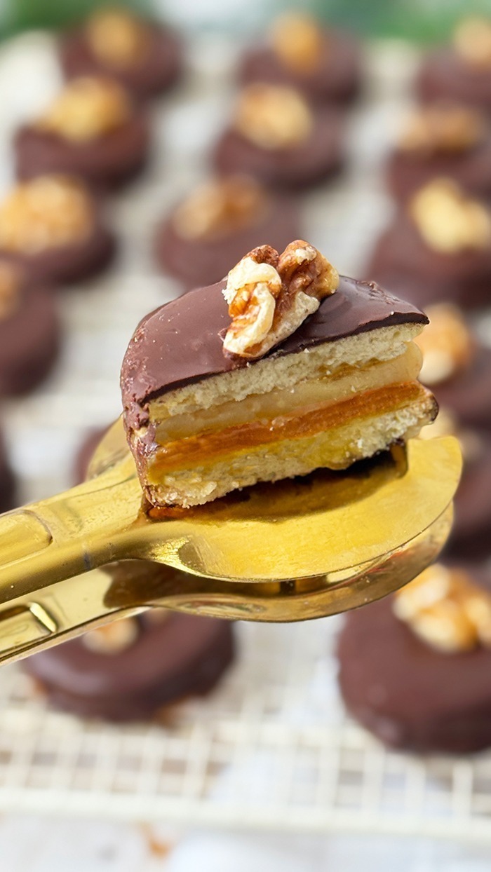 Walnuss-Marzipan-Plätzchen selber backen